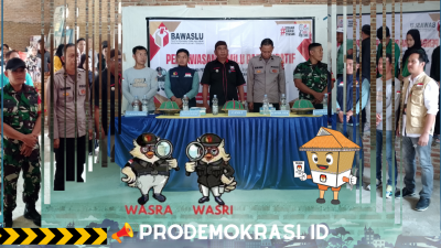 Panwascam Poleang Tengah Gelar Sosialisasi Pengawasan Partisipatif ...